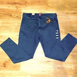 Dark blue stretch Levi’s